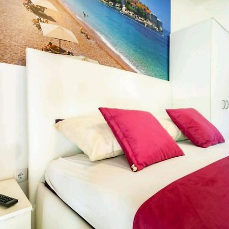 Apartments & Studios Tomanovic Budva Buitenkant foto
