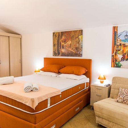 Apartments & Studios Tomanovic Budva Buitenkant foto