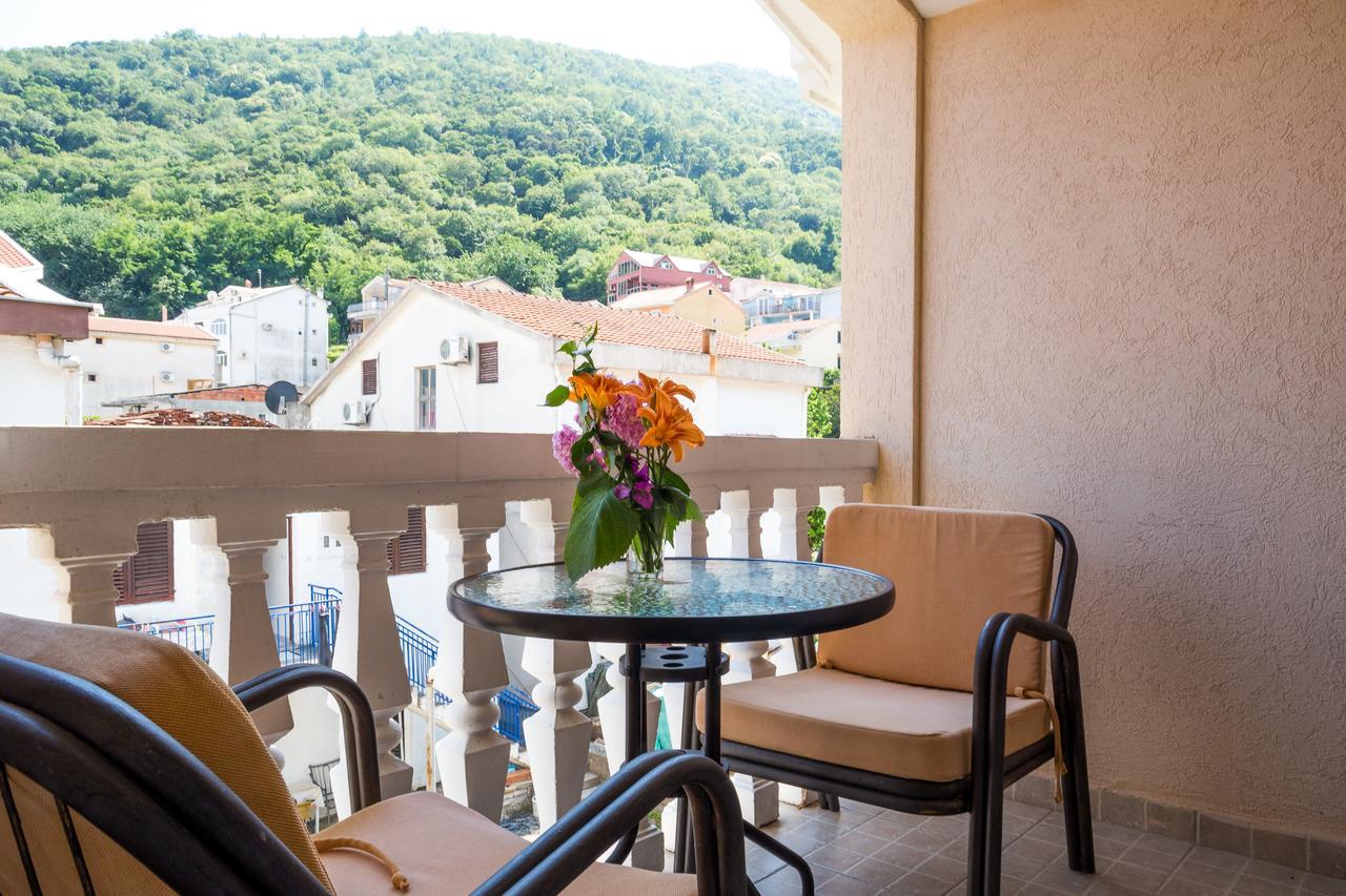 Apartments & Studios Tomanovic Budva Buitenkant foto
